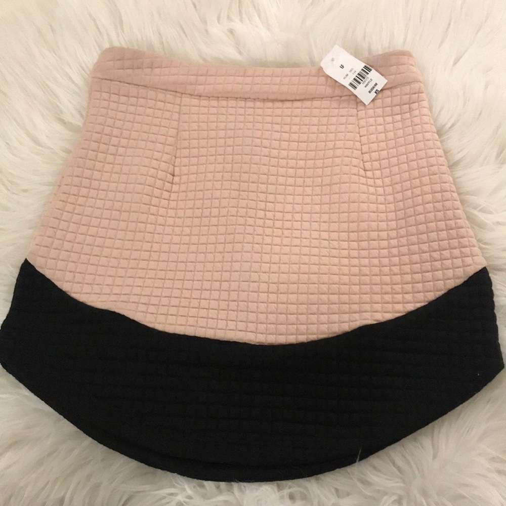 LF skirt